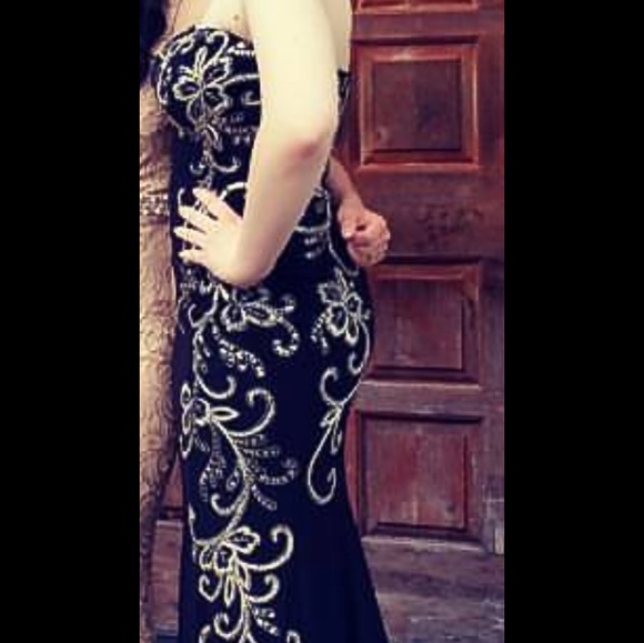 1920s/masquerade style black mermaid gown - Picture 3 of 4